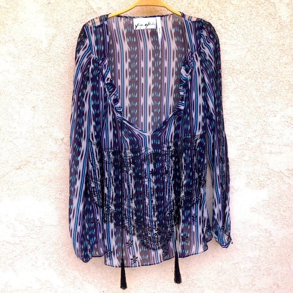 12th Street By Cynthia Vincent Embroidered Blouse